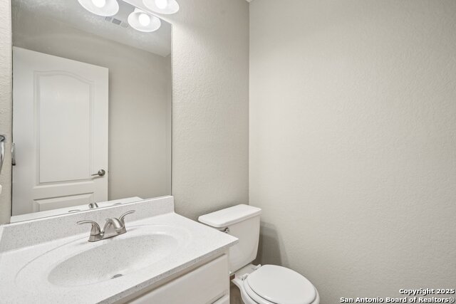 Image 29 of 35 For 422 Granite Bay