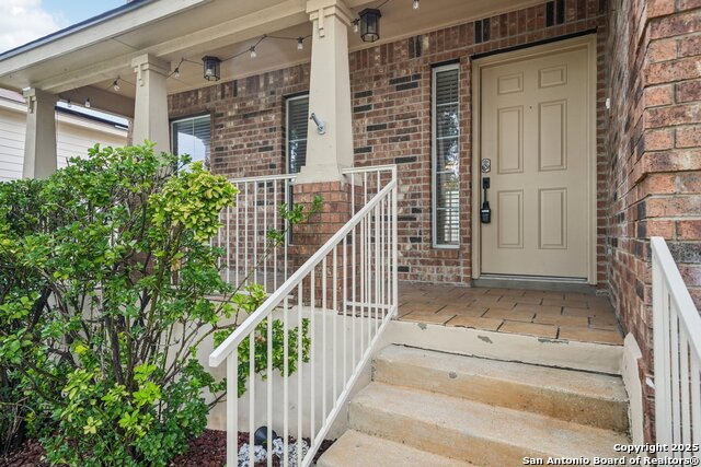 Image 3 of 35 For 422 Granite Bay