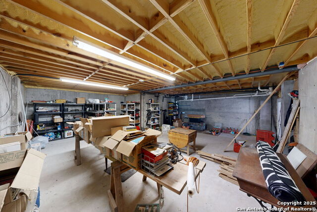 Listing photo id 30 for 797 Glendale Rd