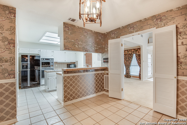 Image 14 of 36 For 14823 Riverglen N