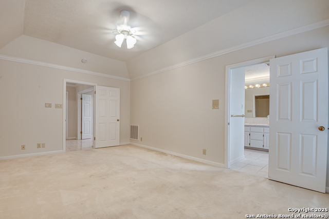 Image 27 of 36 For 14823 Riverglen N