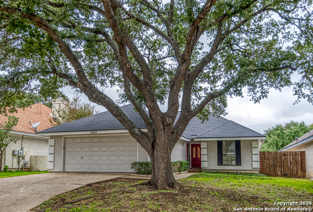 Image 3 of 36 For 14823 Riverglen N