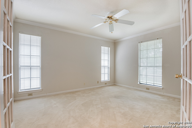 Image 32 of 36 For 14823 Riverglen N
