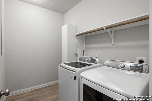Listing photo id 11 for 12067 Pitcher Rd