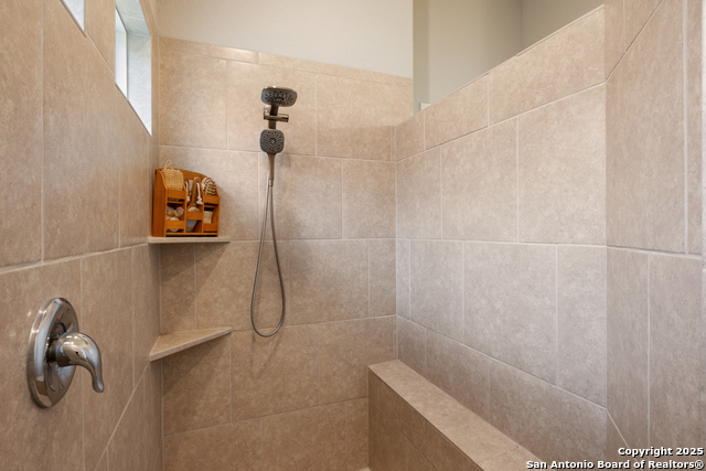Listing photo id 19 for 12067 Pitcher Rd