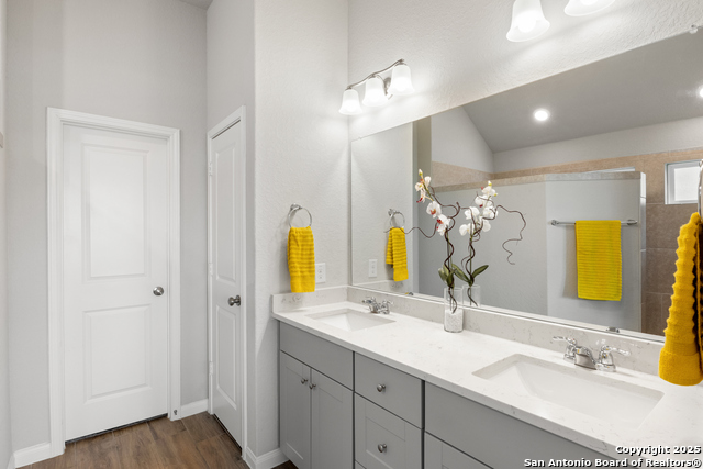 Listing photo id 20 for 12067 Pitcher Rd