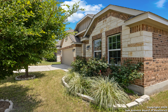 Listing photo id 2 for 12067 Pitcher Rd