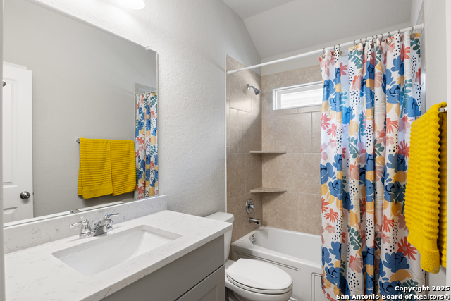Listing photo id 6 for 12067 Pitcher Rd