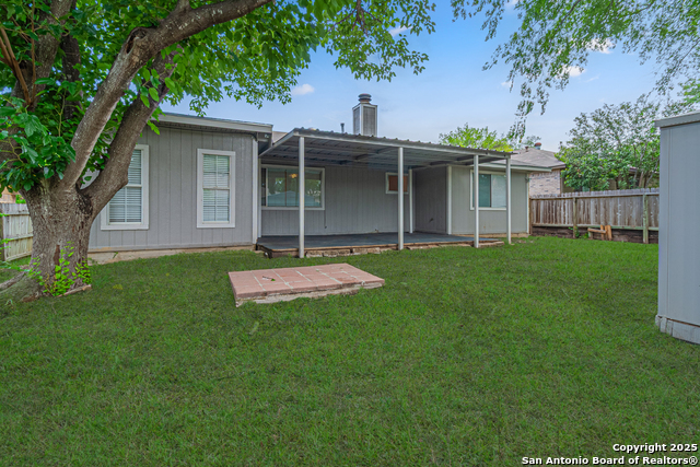 Image 40 of 45 For 7912 Forest Crossing