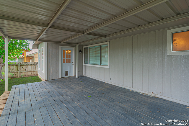 Image 42 of 45 For 7912 Forest Crossing