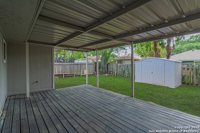 Image 44 of 45 For 7912 Forest Crossing