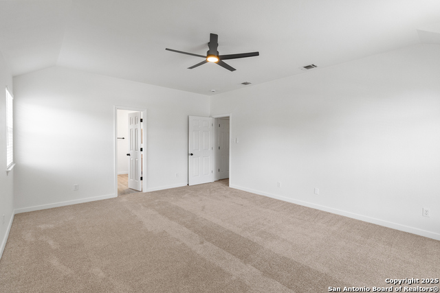 Image 12 of 23 For 962 River Terrace