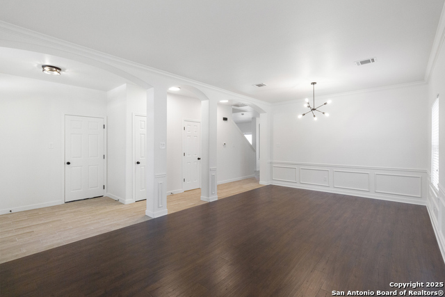 Image 3 of 23 For 962 River Terrace