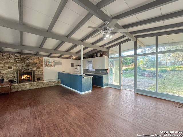 Image 13 of 30 For 1118 Westside Circle