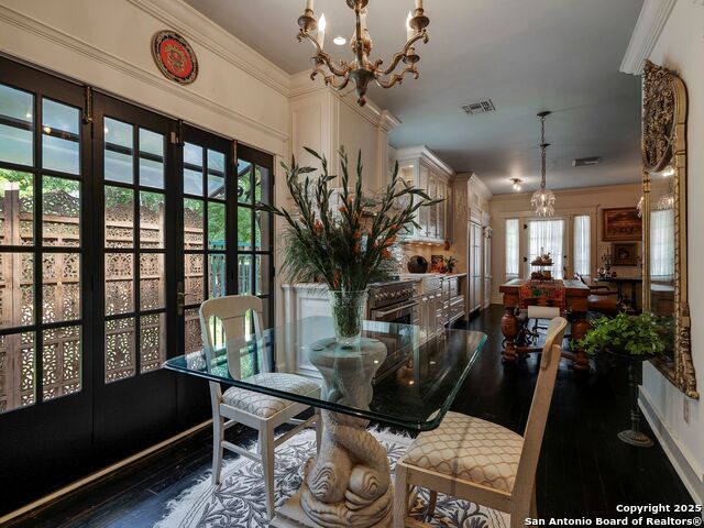 Image 15 of 45 For 520 Mulberry E