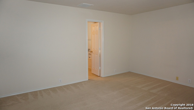 Image 12 of 24 For 15619 Turfway