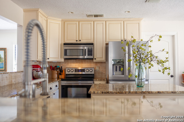 Image 15 of 59 For 31045 Post Oak