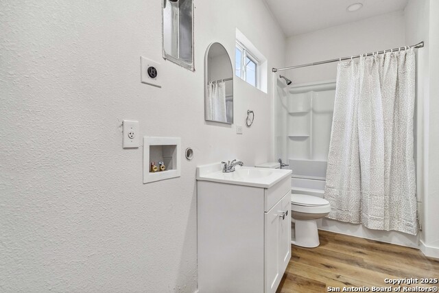 Image 6 of 7 For 1206 Hein Road W 101