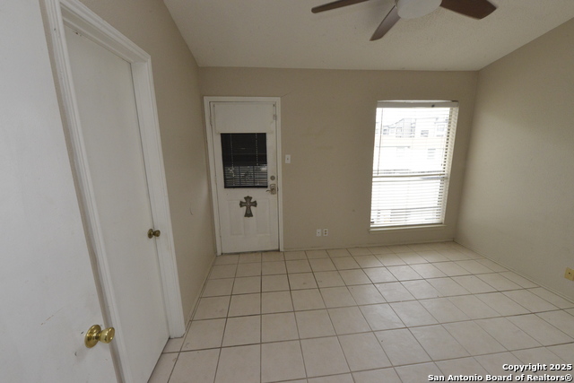 Image 9 of 17 For 4949 Hamilton Wolfe  8204