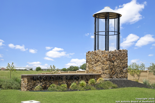 Image 7 of 8 For 4112 Sunfield Dr
