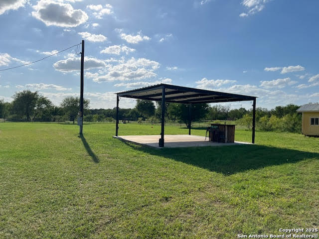 Listing photo id 2 for 352 County Road 741