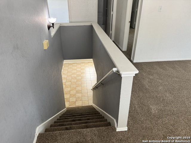 Image 18 of 34 For 5631 Lovett Oaks