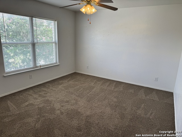 Image 23 of 34 For 5631 Lovett Oaks
