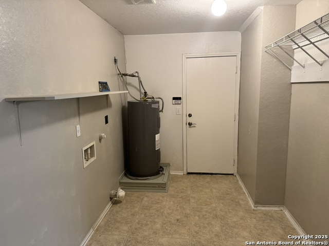 Image 28 of 34 For 5631 Lovett Oaks