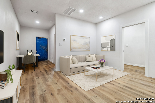 Image 2 of 7 For 1206 Hein Road W 102