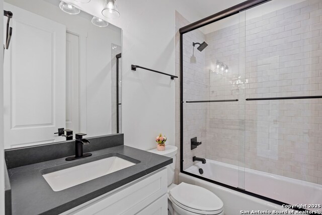 Listing photo id 24 for 248 Heights