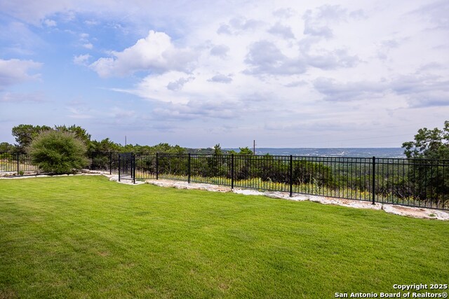 Listing photo id 41 for 248 Heights