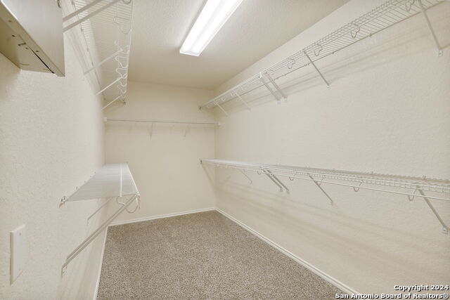 Image 31 of 43 For 10211 Elizabeth Ct
