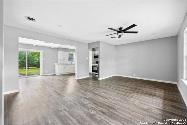 Image 5 of 32 For 910 Mount Kisco