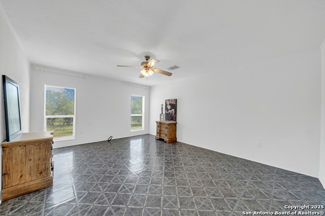 Image 13 of 36 For 6 River Bluff Dr