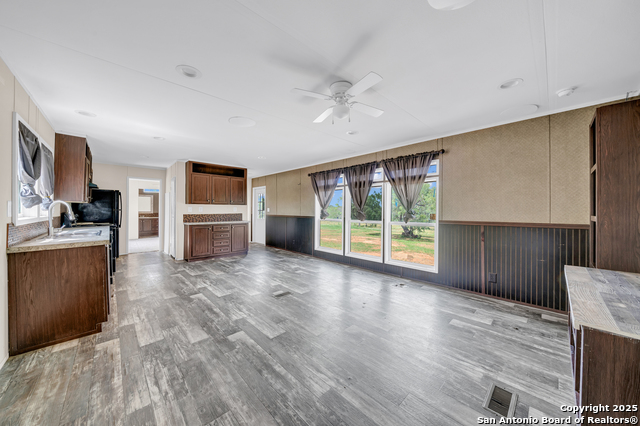 Image 21 of 36 For 6 River Bluff Dr