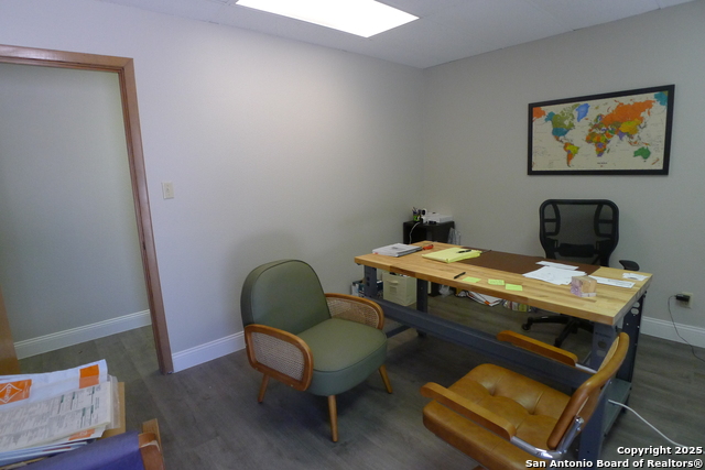 Listing photo id 13 for 15321 San Pedro Ave 202