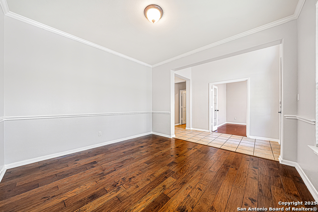 Image 11 of 36 For 19531 Clay Oak