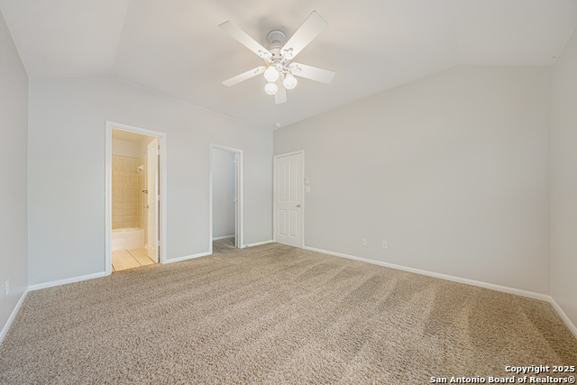 Image 21 of 36 For 19531 Clay Oak