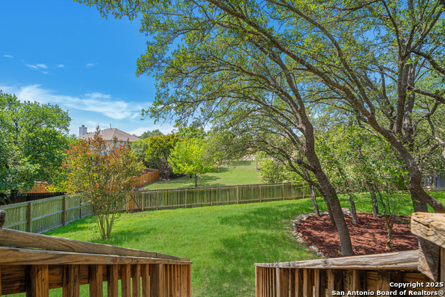 Image 27 of 36 For 19531 Clay Oak