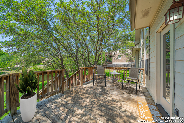Image 28 of 36 For 19531 Clay Oak
