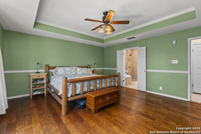 Image 13 of 37 For 19502 Encino Bow