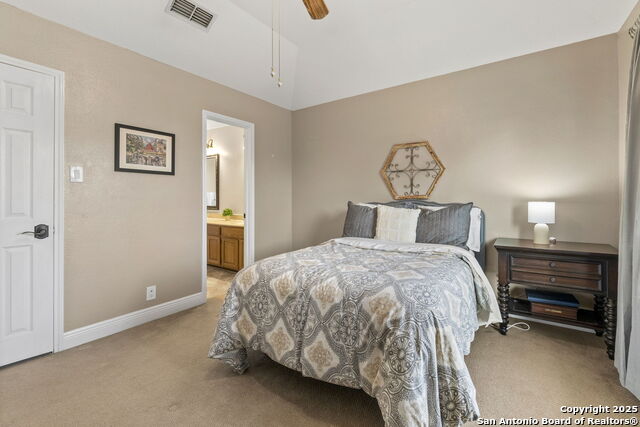 Image 19 of 37 For 19502 Encino Bow