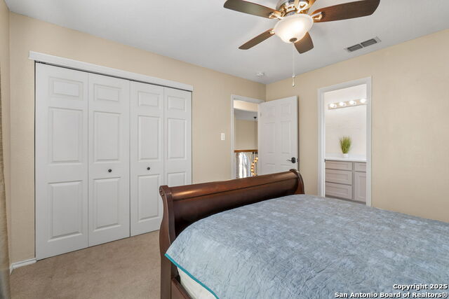 Image 25 of 37 For 19502 Encino Bow
