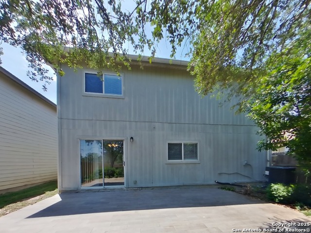 Image 16 of 16 For 7814 Cortland Oak