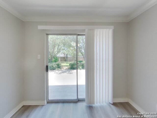 Image 4 of 16 For 7814 Cortland Oak