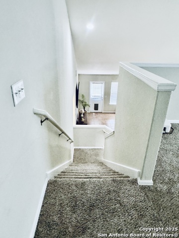 Listing photo id 13 for 11131 Palomino Bluff
