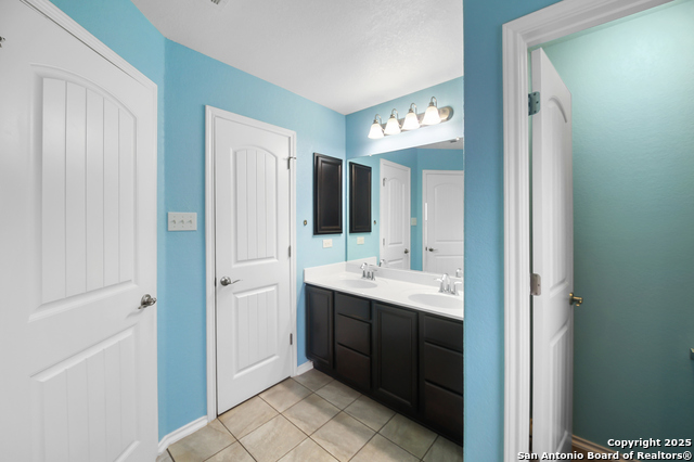 Image 20 of 38 For 7622 Sutter Home