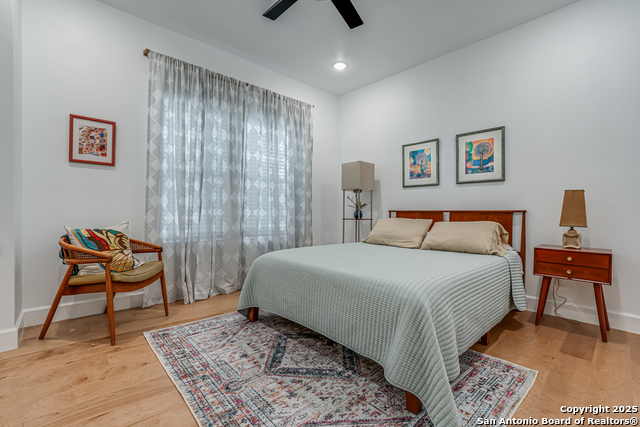 Image 32 of 40 For 211 Gibson Street