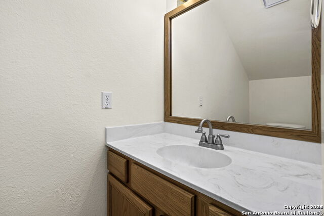 Image 35 of 41 For 26509 Harmony Hills