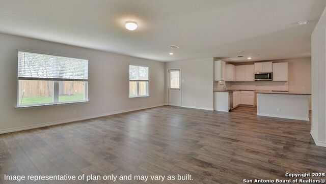 Image 3 of 38 For 14831 Lamb River